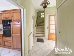 Maison 4 pièces de 85 m² offrant un beau potentiel 3
