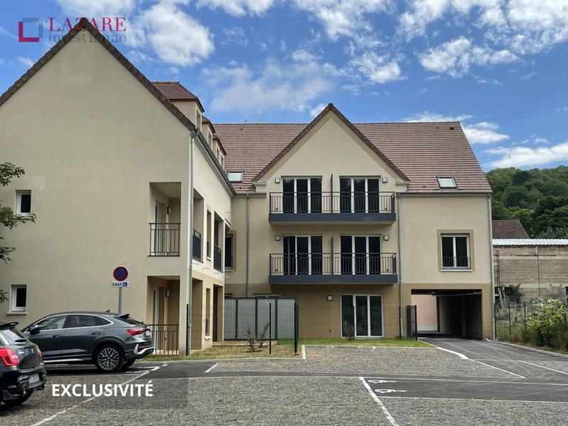 A LOUER T3 récent avec 2 parkings 3
