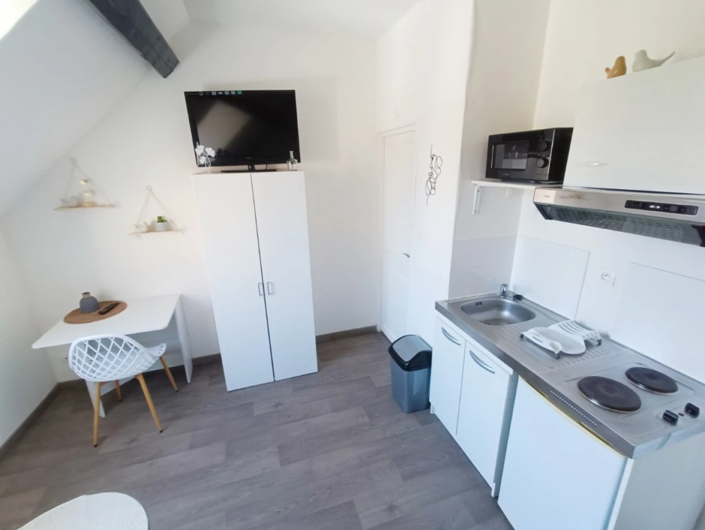 Studio avec terrasse privée St-Honoré Amiens 7