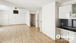 Appartement 3 pièces avec balcon, garage possible 3