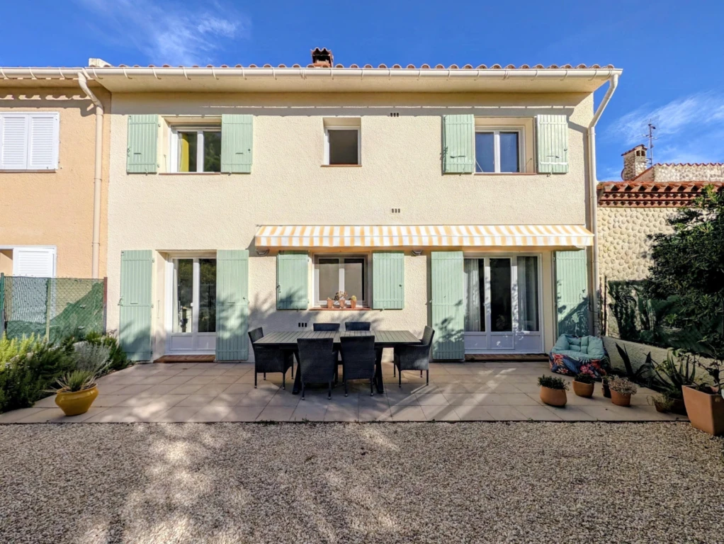 Spacieuse maison 4 chambres - 10 mn des plages 12