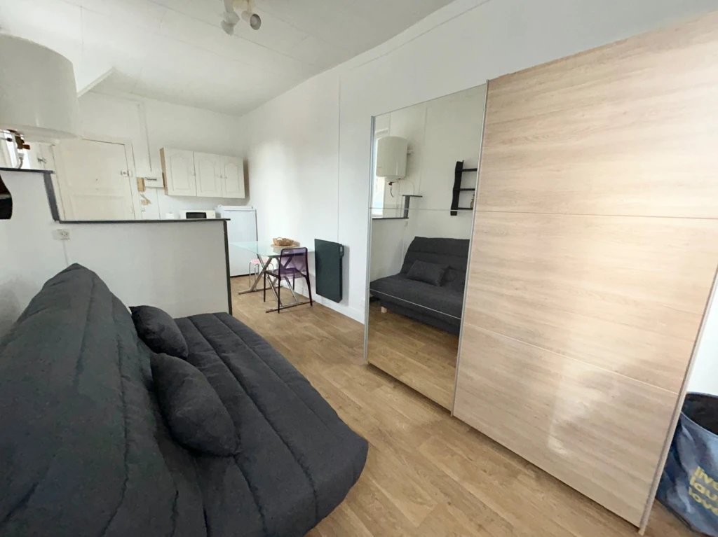 Studio meublé 18m2 à 2min de la gare Amiens 4