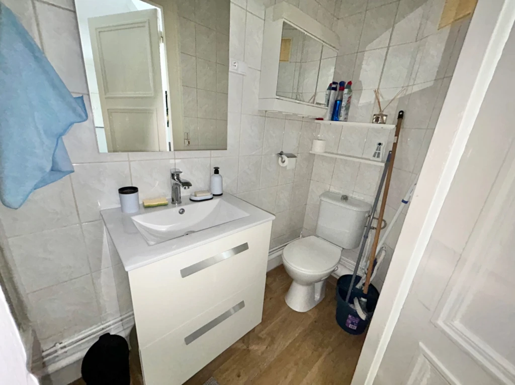 Studio meublé 18m2 à 2min de la gare Amiens 10