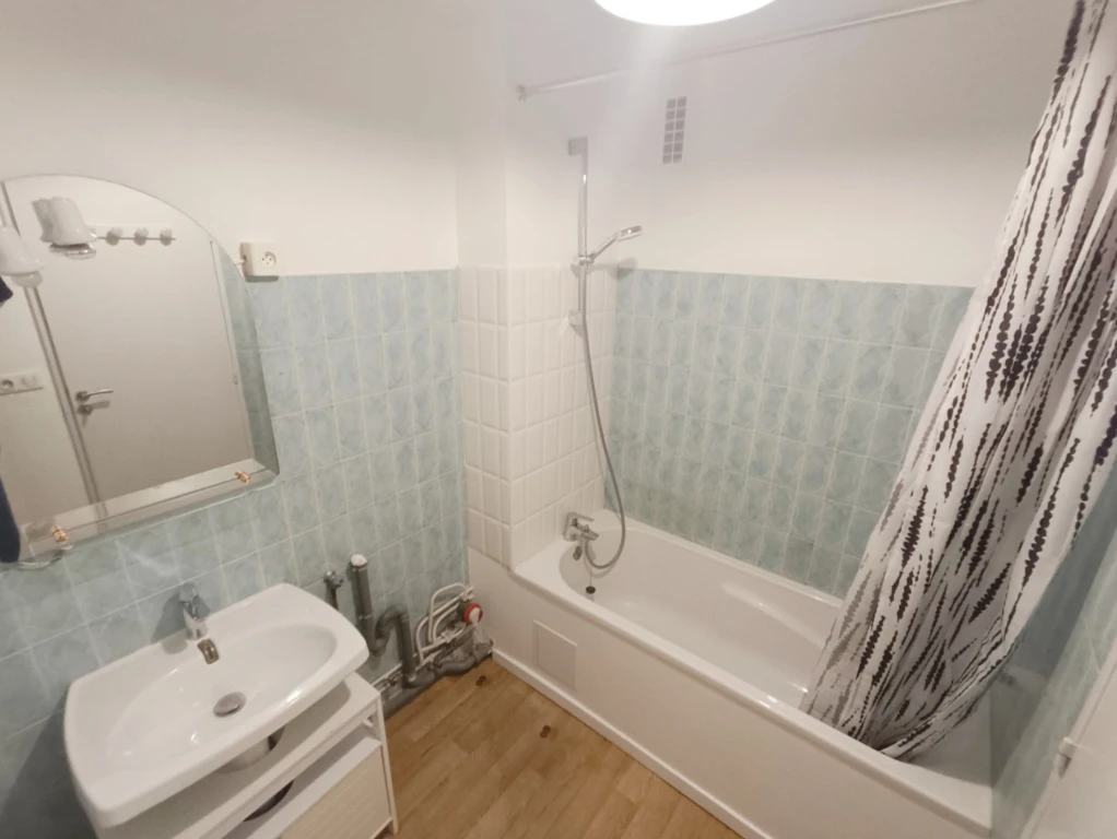Résidence privée T3 lumineux avec cave Amiens 9