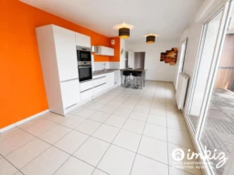 Appartement T4 de 75m² avec grand balcon et garage 3