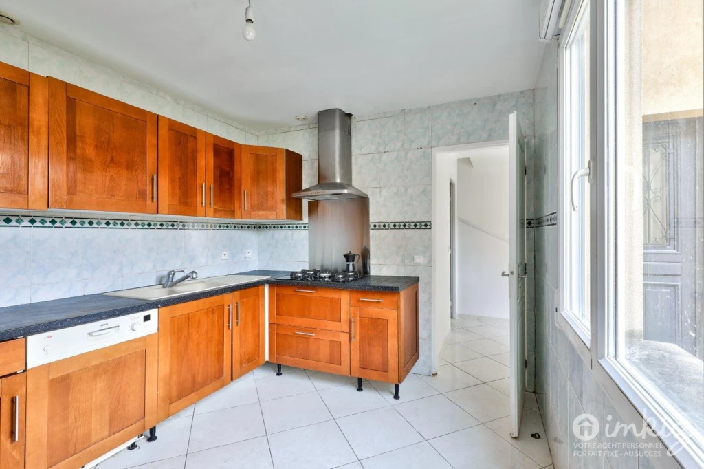 Maison 4 pièces 2 ch + Bureau, totalement meublée 13