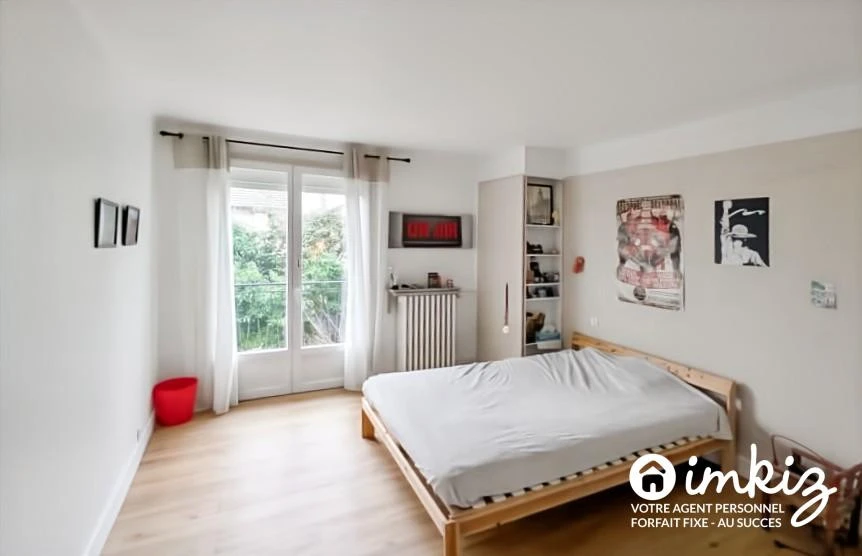 Maison familiale ave espace professionnel 5