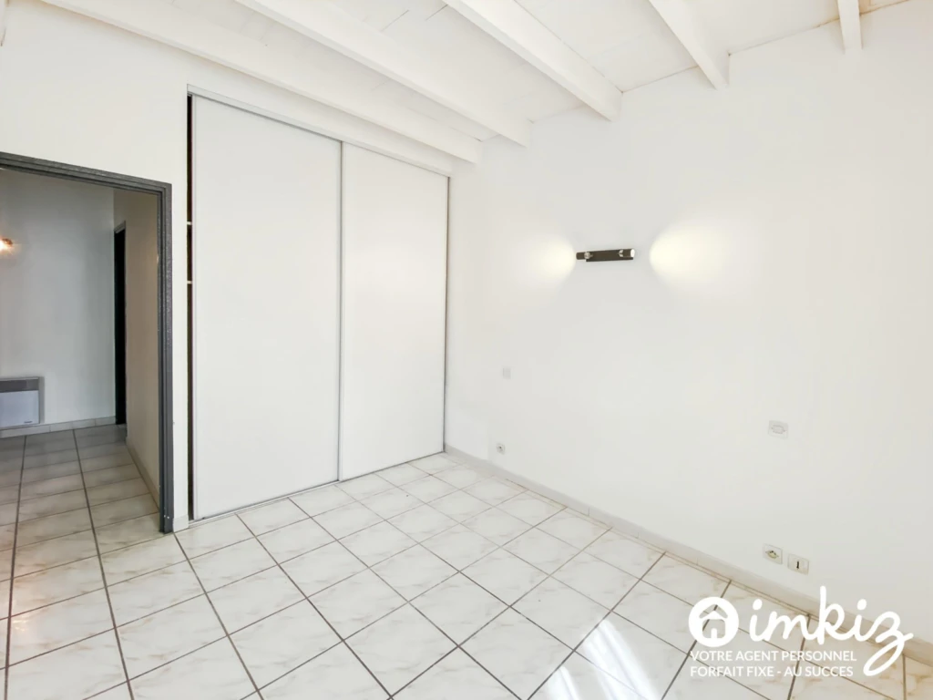 Maison de ville Aigues-Mortes - 3 chambres, garage 8