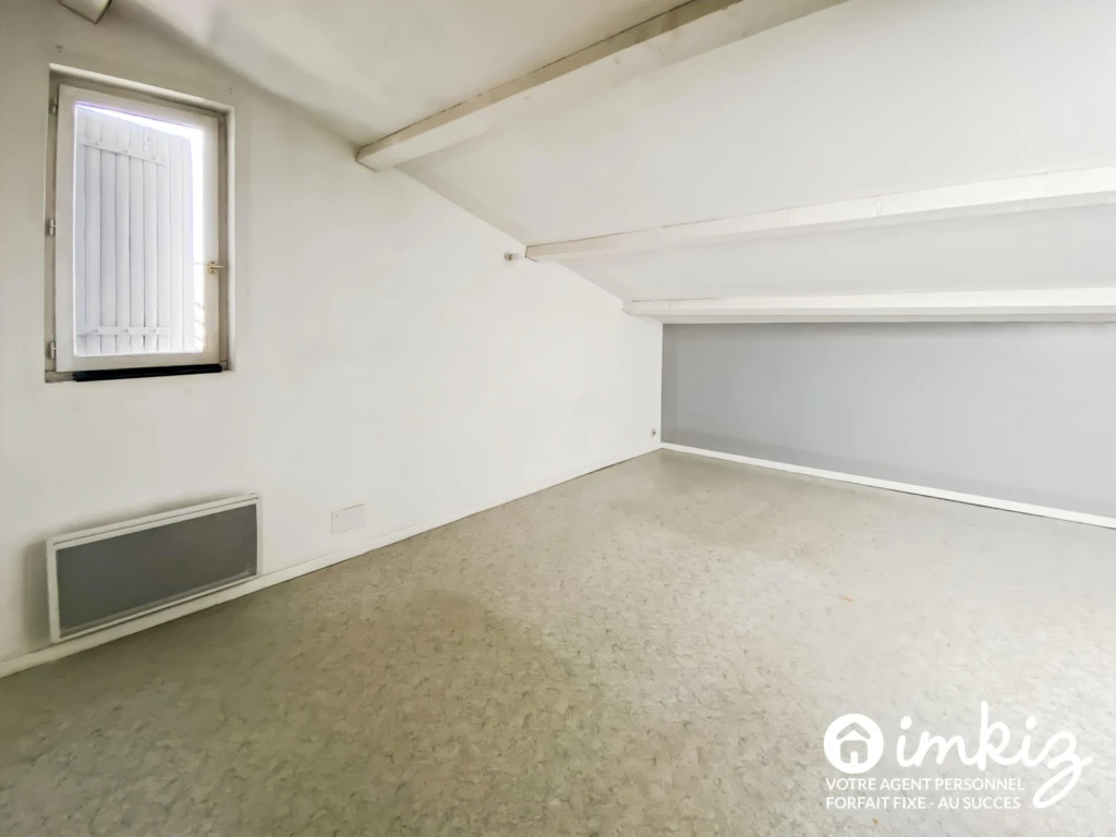 Maison de ville Aigues-Mortes - 3 chambres, garage 10