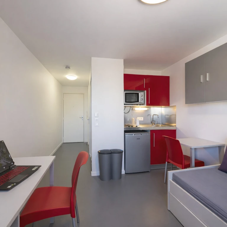 Investissement locatif - studio 2e étage 4