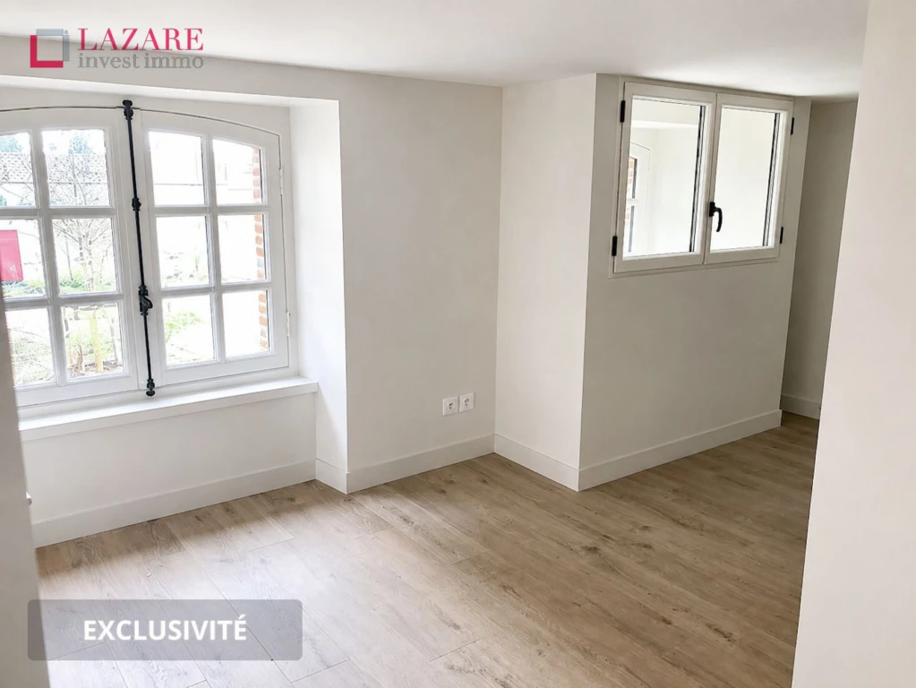 A LOUER T3 duplex avec 2 parkings 12