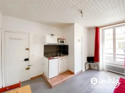 Studio lumineux dans un quartier agréable 2