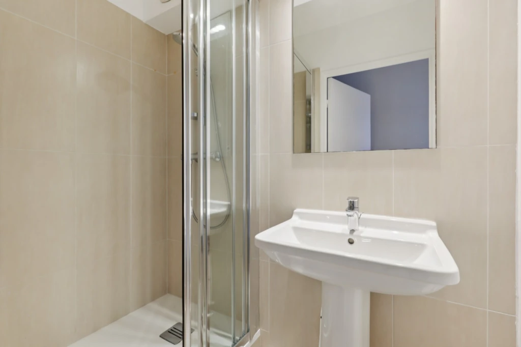 Appartement 5 pièces - Paris 20e 8