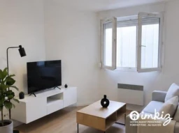 Studio rénové quartier saxe Gambetta 1
