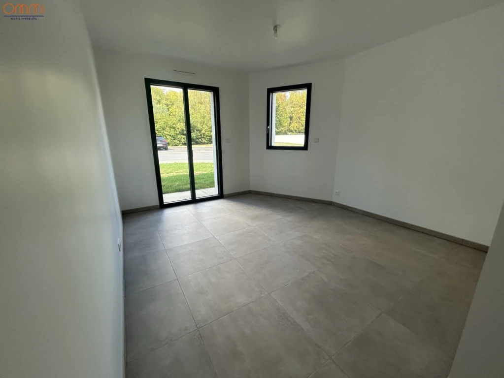 Maison neuve 3 chambres garage proche Amiens 14