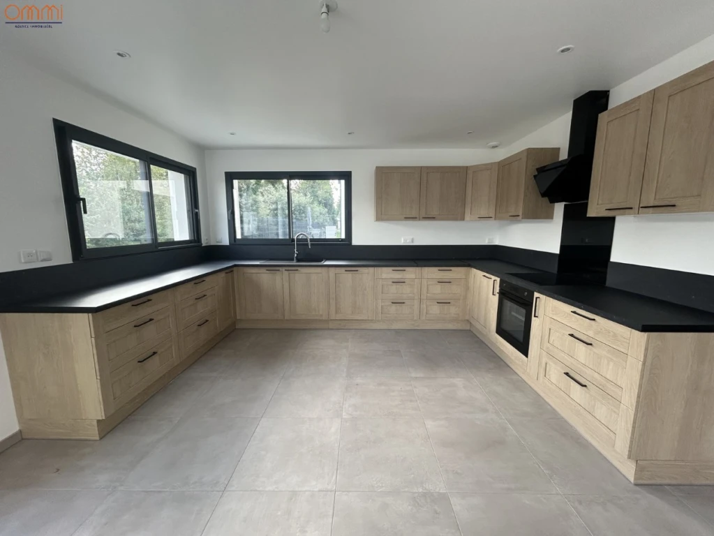 Maison neuve 3 chambres garage proche Amiens 4
