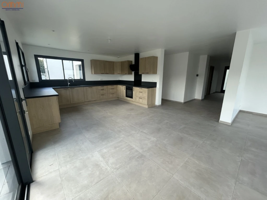 Maison neuve 3 chambres garage proche Amiens 6