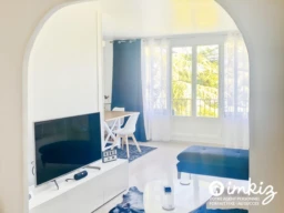 T4 rénové de 86 m² – Dernier étage – Balcon 1