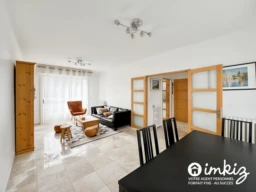 Maison 6 pièces rénovée avec garage - piscinable 1