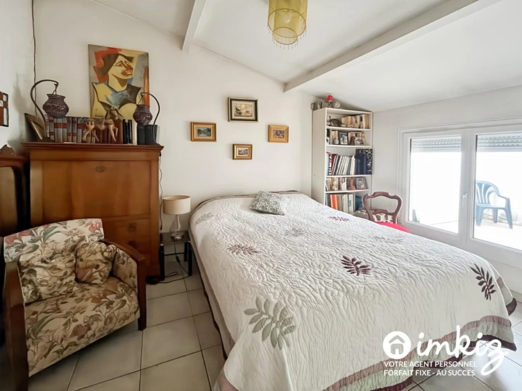 Maison en pierre 4 pièces + dépendances 8