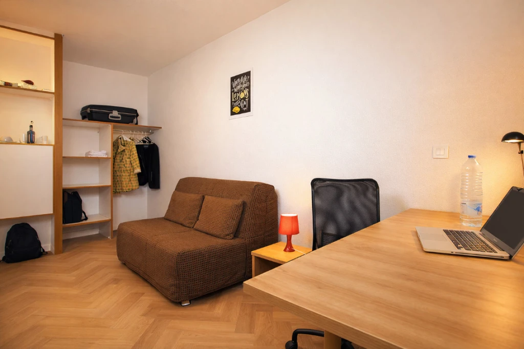 Investissement locatif - studio 6e étage 2