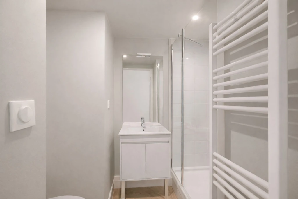 Investissement locatif - studio 6e étage 5
