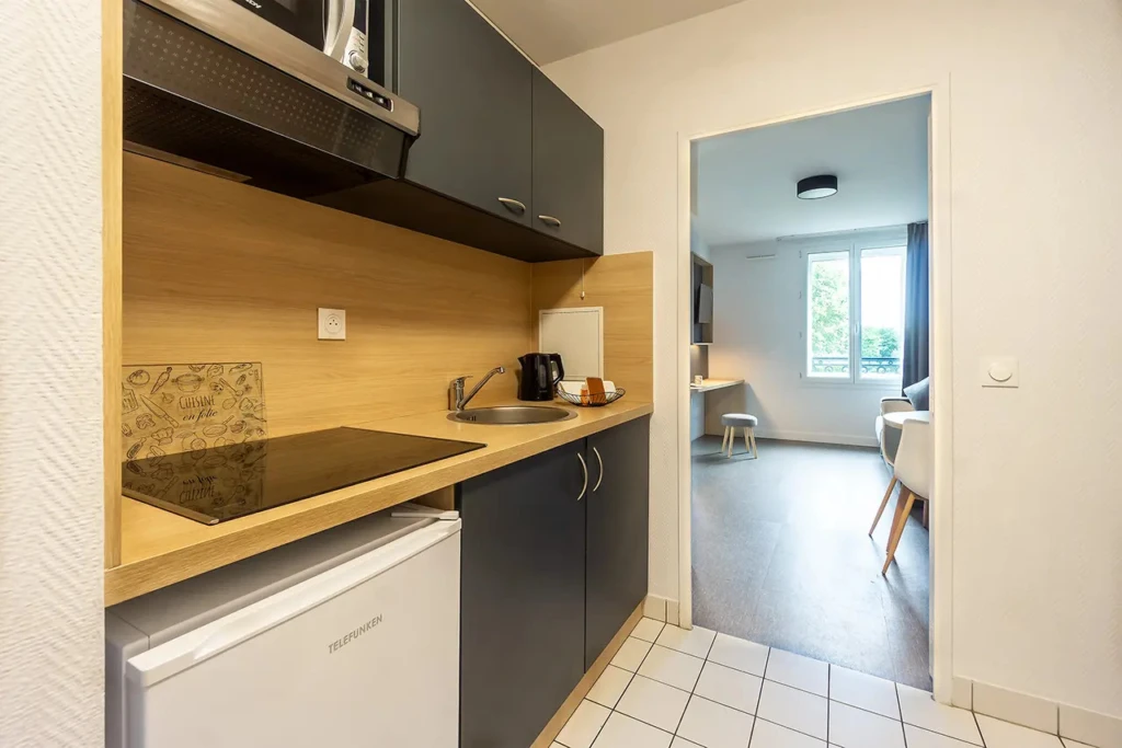 Investissement locatif - studio 4e avec balcon 2
