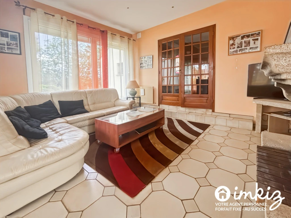 Maison 5 pièces avec piscine couverte 3