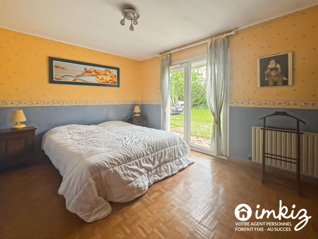Maison 5 pièces avec piscine couverte 9