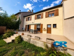 MAISON FAMILIALE A WOIPPY VILLAGE 1