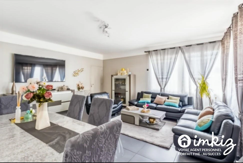 Appartement lumineux avec fort potentiel ! 2