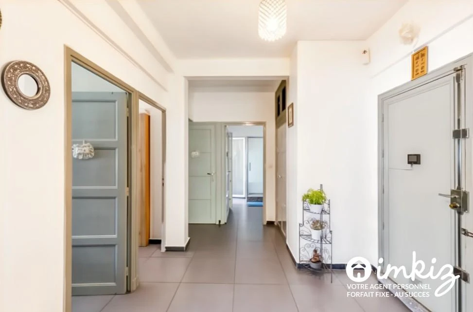 Appartement lumineux avec fort potentiel ! 5