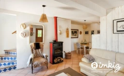 Maison provençale  T6 piscine et garage 3