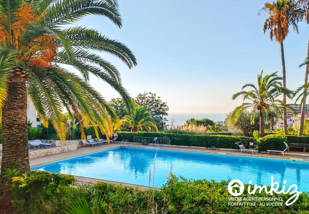 Appart 3 pièces avec piscine et vue panoramique 10