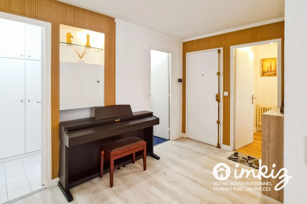 Dernier étage avec ascenseur - 126m² 14