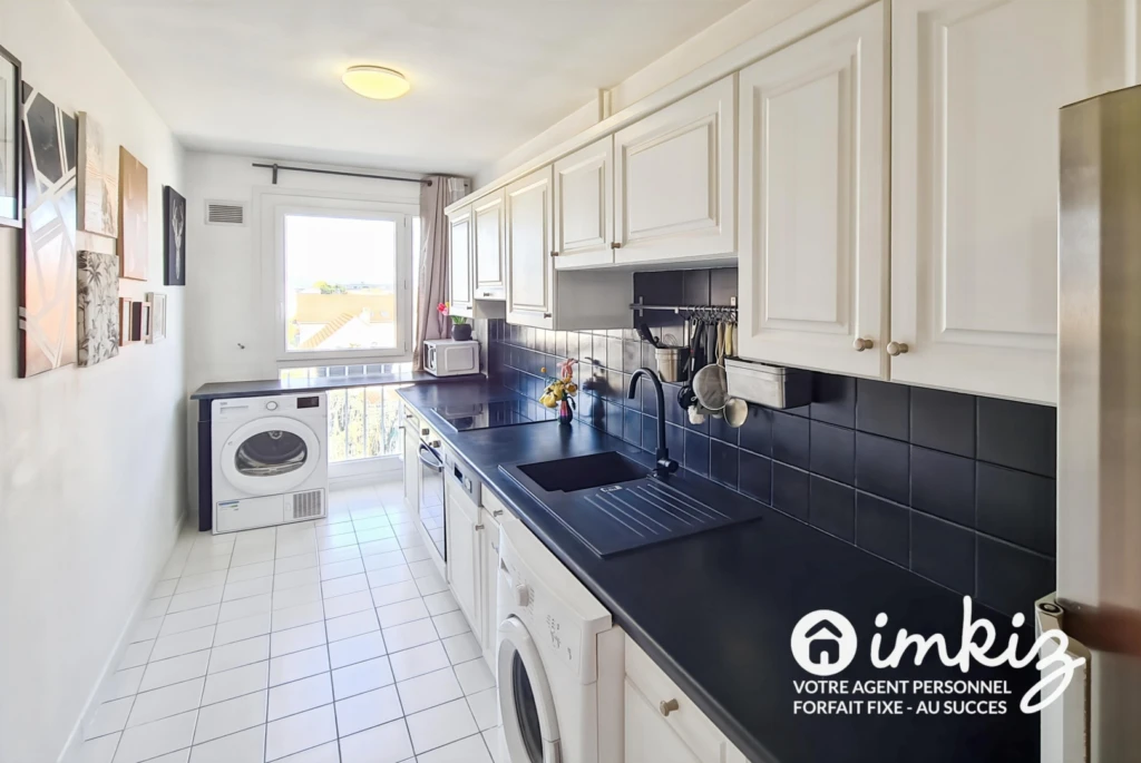 Dernier étage avec ascenseur - 126m² 7