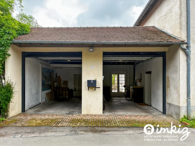 Magnifique maison familiale baignée de verdure 7