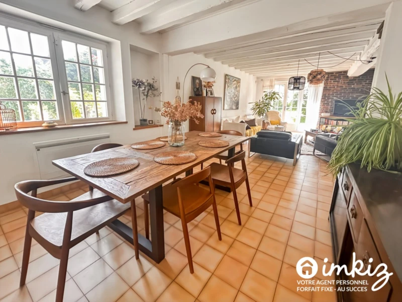 Magnifique maison familiale baignée de verdure 10