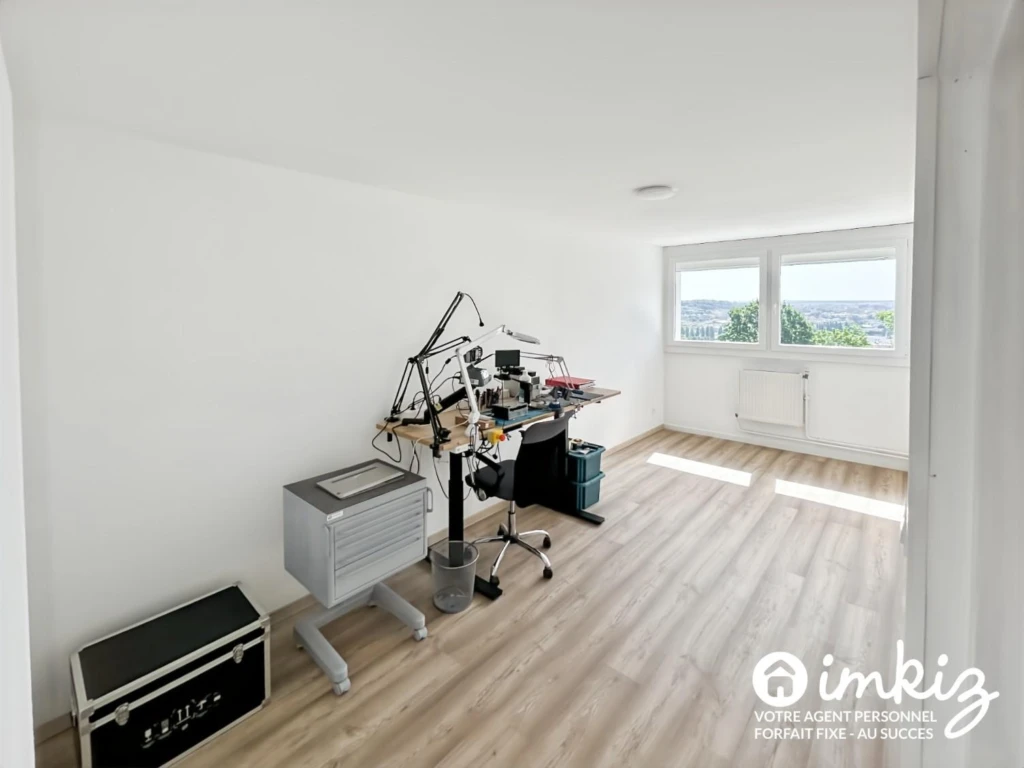 Appartement T4 chaleureux et lumineux de 78 m2 9