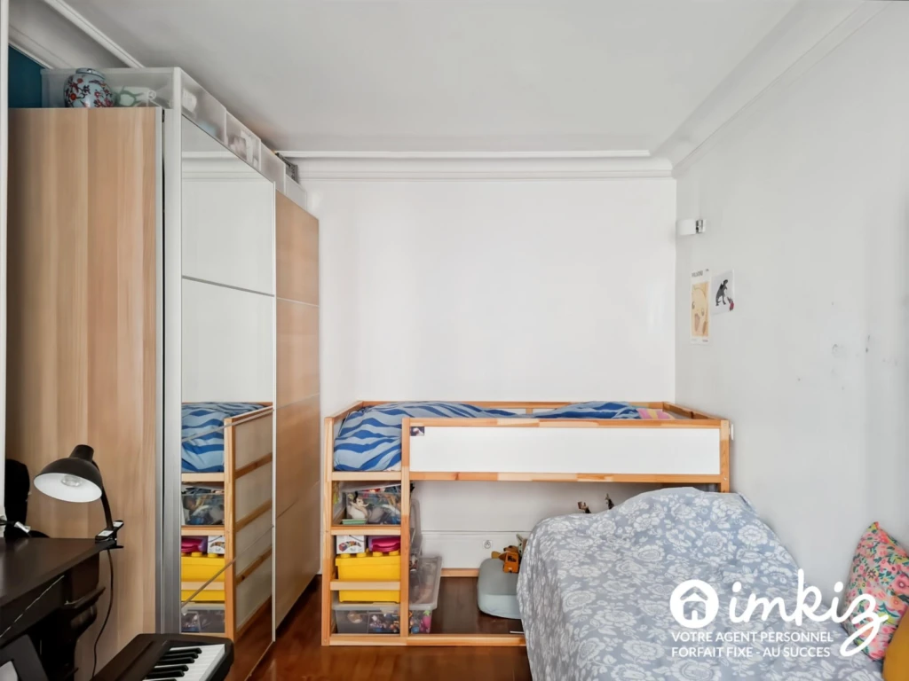 3P de 48,15 m² charme de l'ancien, calme sur cour 9