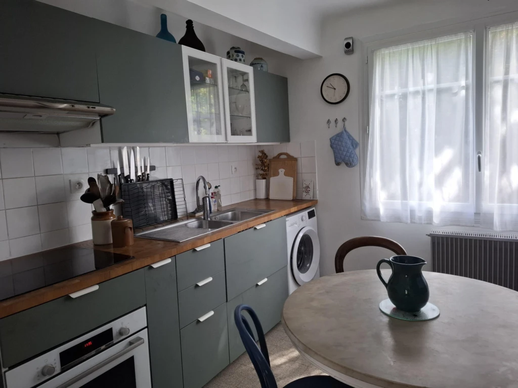 Maison 5 pièces jardin quartier Rhodon 14