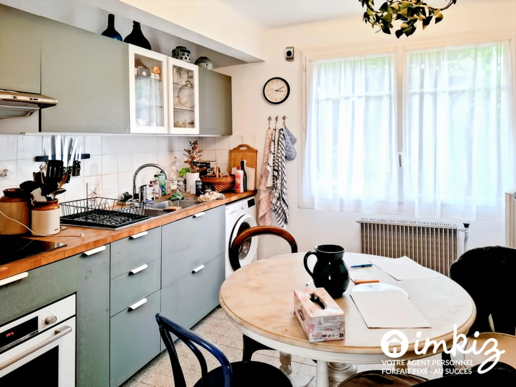 Maison 5 pièces jardin quartier Rhodon 5