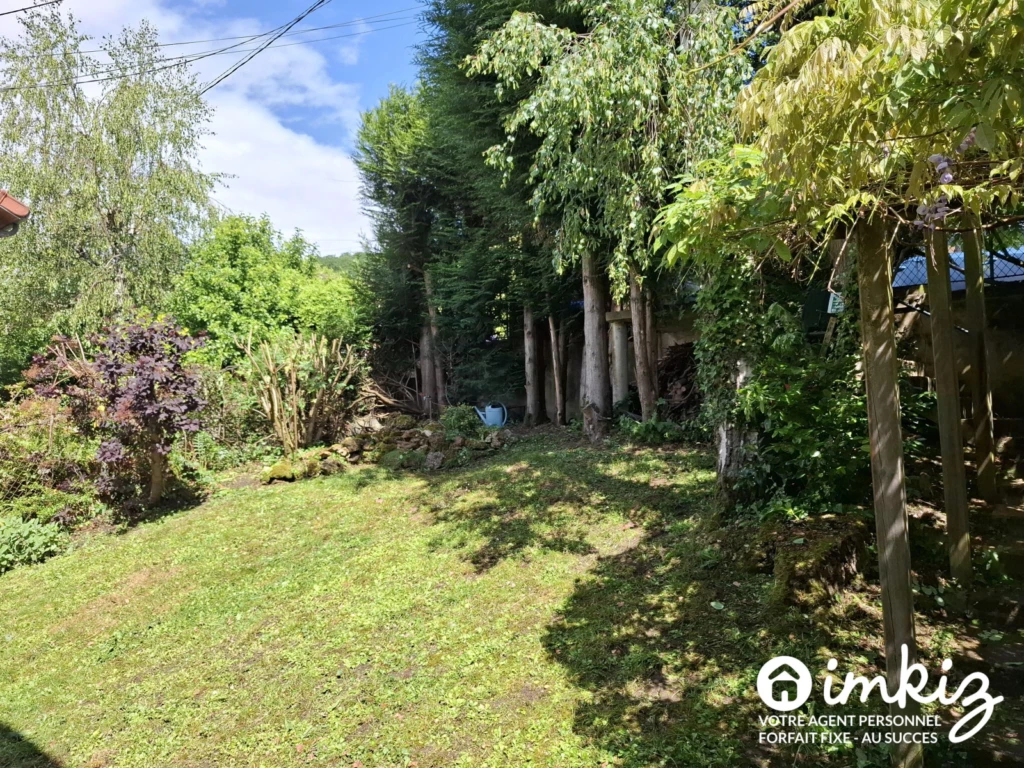 Maison 5 pièces jardin quartier Rhodon 10