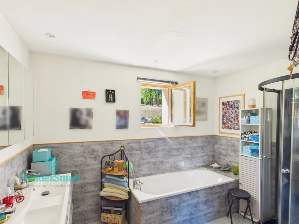Maison rénovée, Lieu unique sans vis-à-vis – Vue exceptionnelle – Charme et nature 11