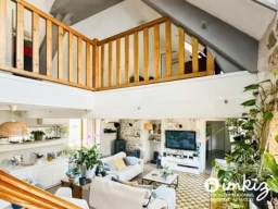 LONGÈRE EN PIERRE – 4 CHAMBRES – DÉPENDANCES 1