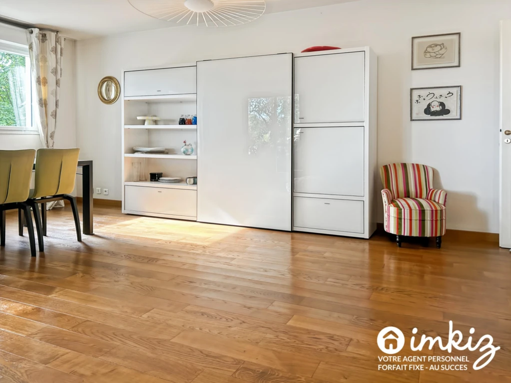 St-Maurice  T5  107 m²  balcon terrasse 2 parkings 4