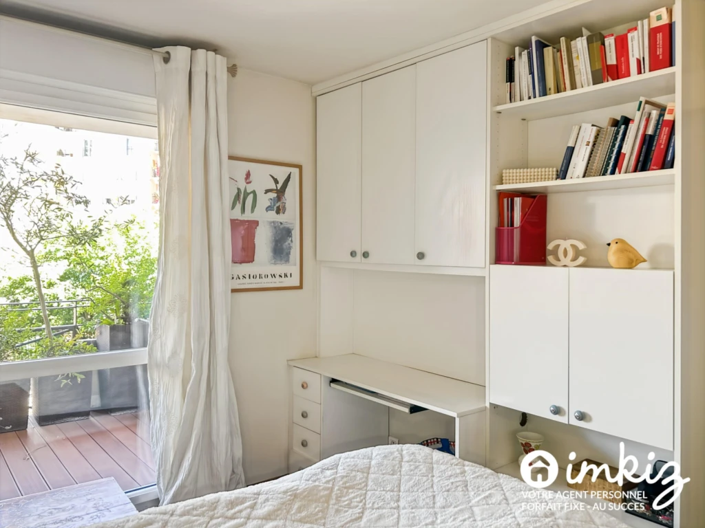 St-Maurice  T5  107 m²  balcon terrasse 2 parkings 6