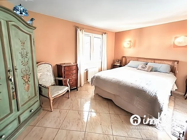 Superbe Maison Située à 10 minutes des Plages. 10
