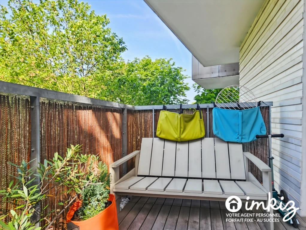 3 pièces avec terrasse parking ascenseur 17e 10