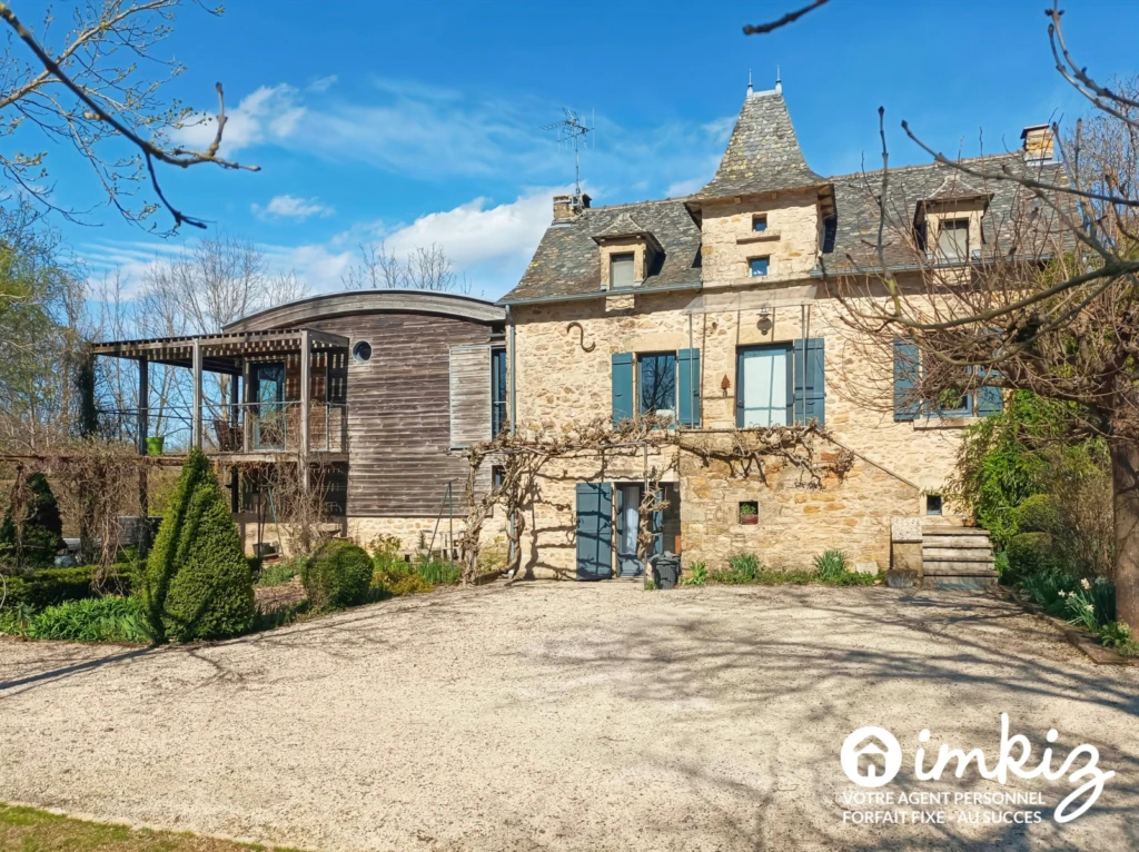 Maison de caractère avec piscine 2